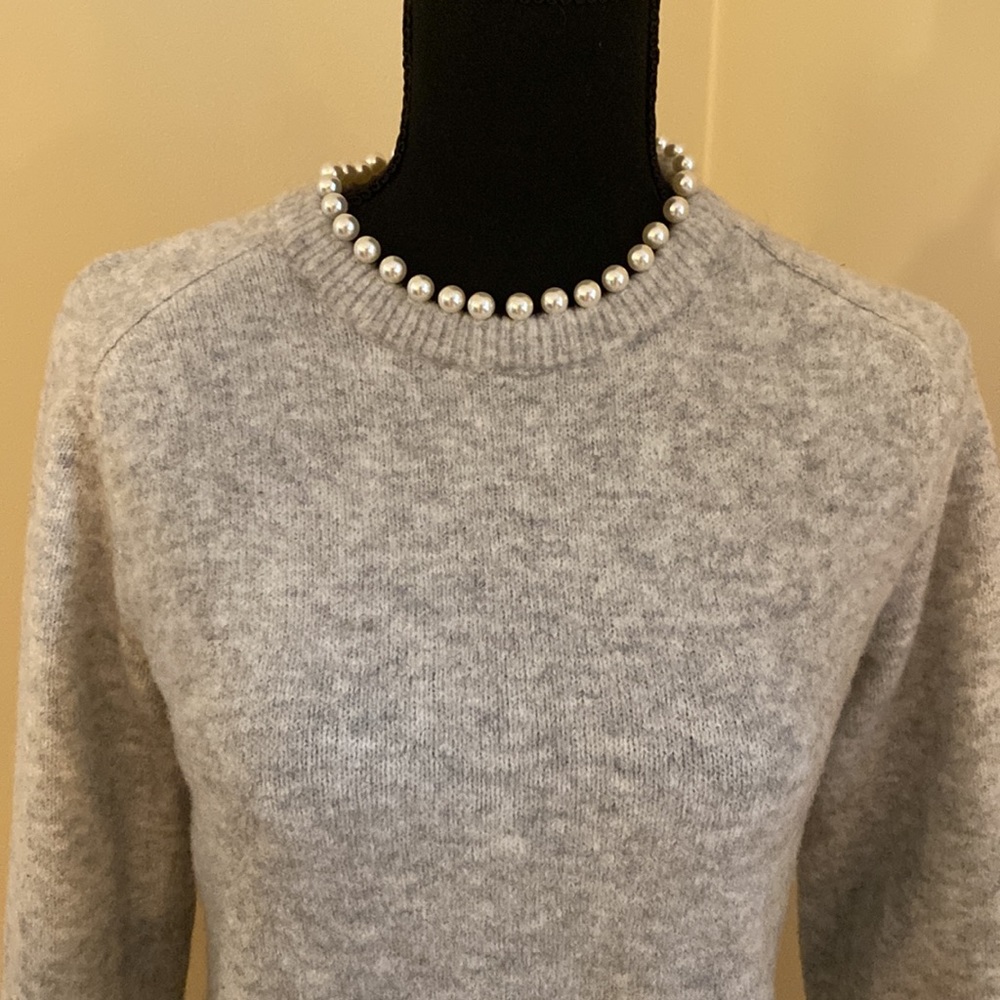 Ann Taylor pearl collar necklace